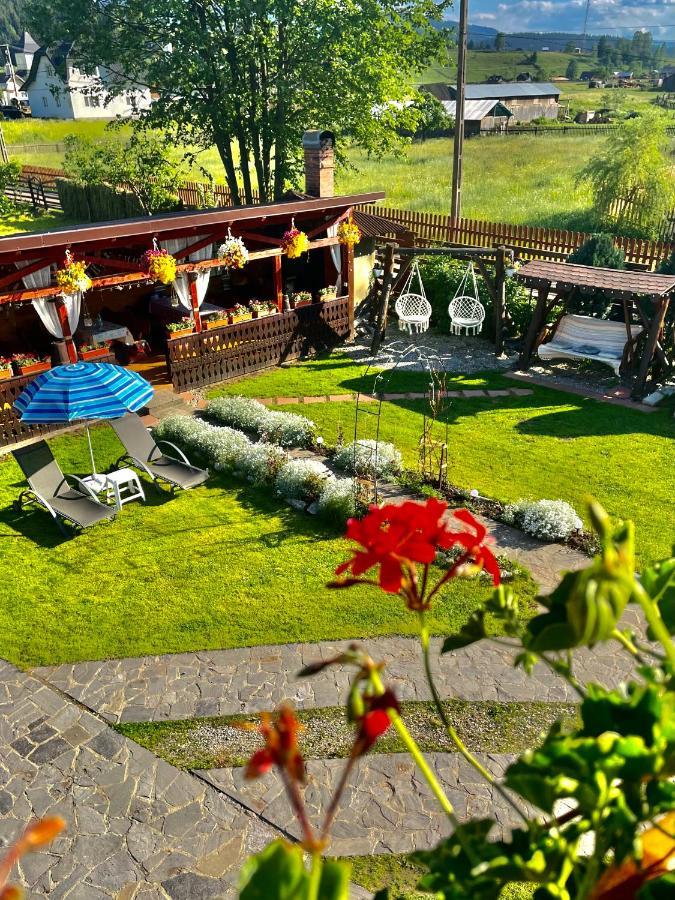 Casa Carmen Hotel Dorna Arini Exterior photo